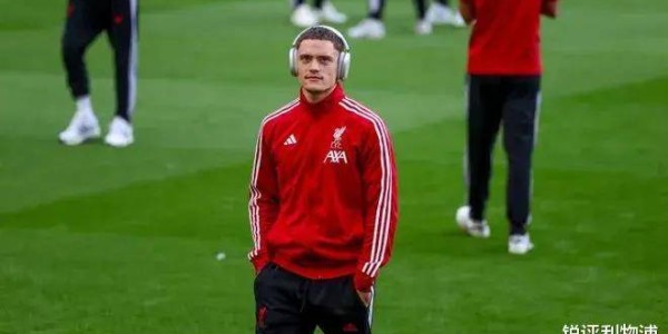 1亿欧铁腰强势回归！6大中场成斯帅最大保障，利物浦有望逆袭争冠